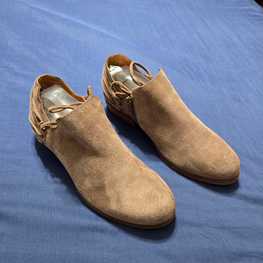 Korks Ankle Booties Womens 8M Tan Suede Excellent Lace Up‎ Back Low Block Heel